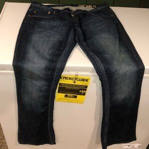 Women’s Akademiks jeans